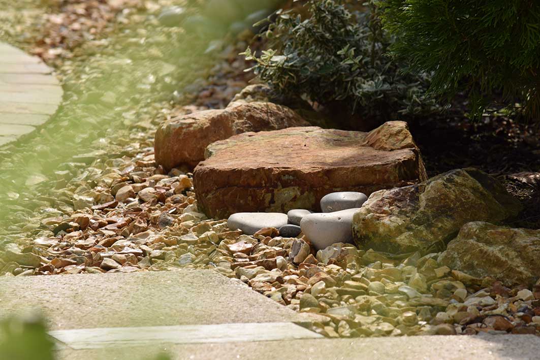 盛岡の庭石